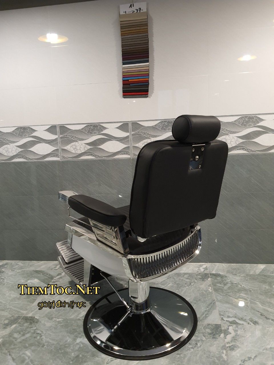 Ghế cắt tóc nam Barber Chair BX001  DealSaigoncom